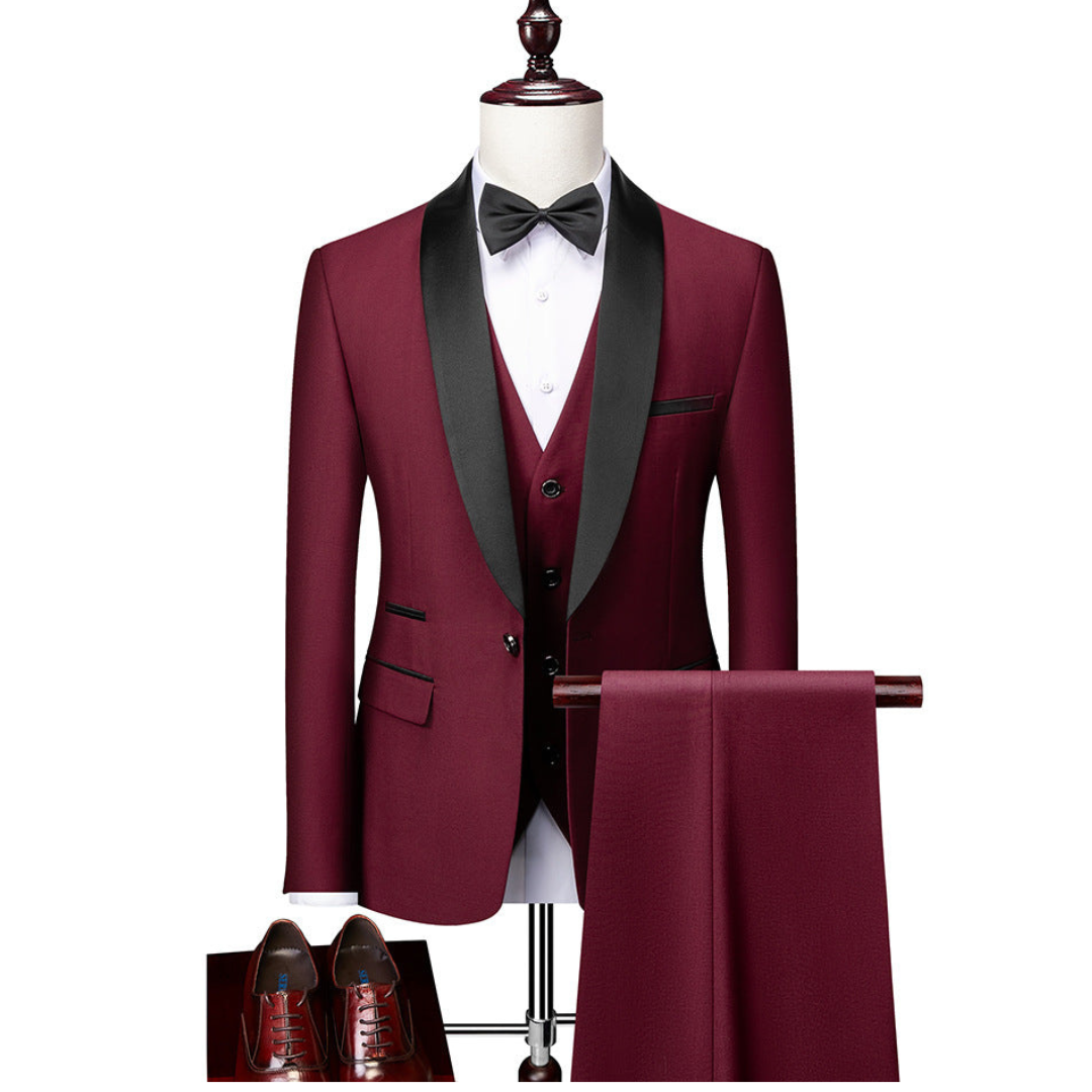 Dreiteiliger Anzug Herren Mit Revers Und Taschen