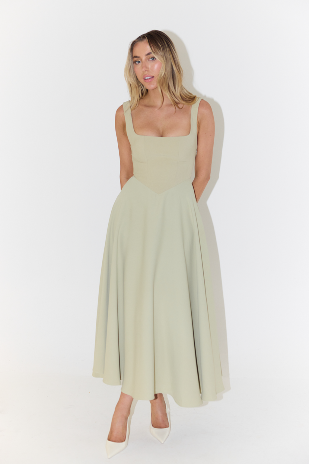 Kleid Damen Ärmellos mit V Ausschnitt und Faltenrock