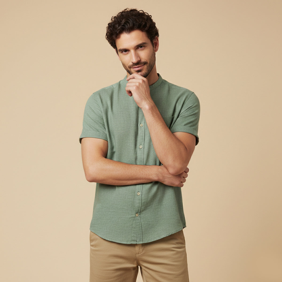 Herren Hemd Oversize Passform Kurzarm Knopfleiste